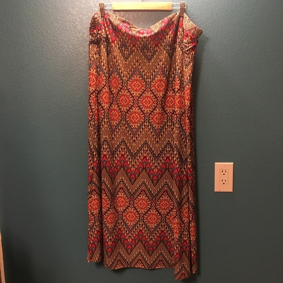 Maxi skirt - Picture 1 of 4